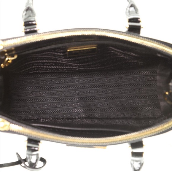 PRADA Double Zip Lux Tote Vernice Saffiano Mini - Picture 3 of 4